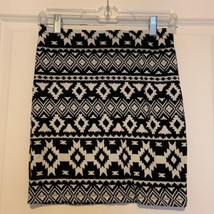Aztec black and white mini skirt